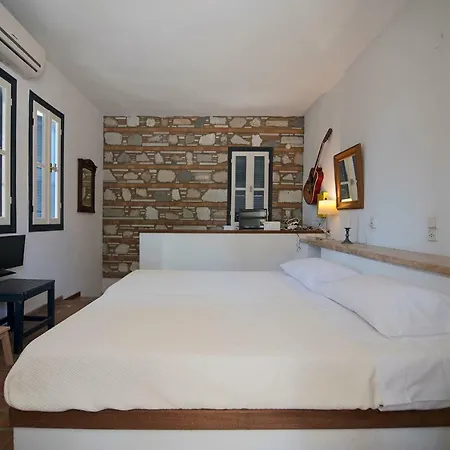 Blue Dawn Kalymnos شقة فندقية Myrties