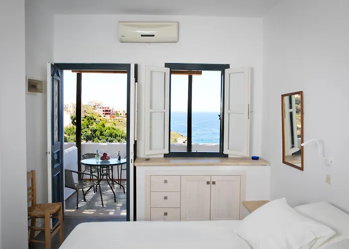Blue Dawn Kalymnos Aparthotel 4*