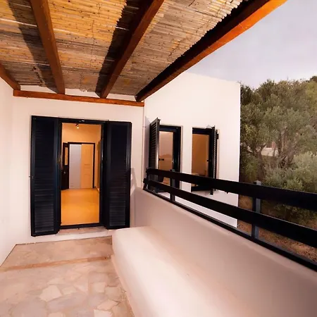 Апарт-отель Blue Dawn Kalymnos Миртеа