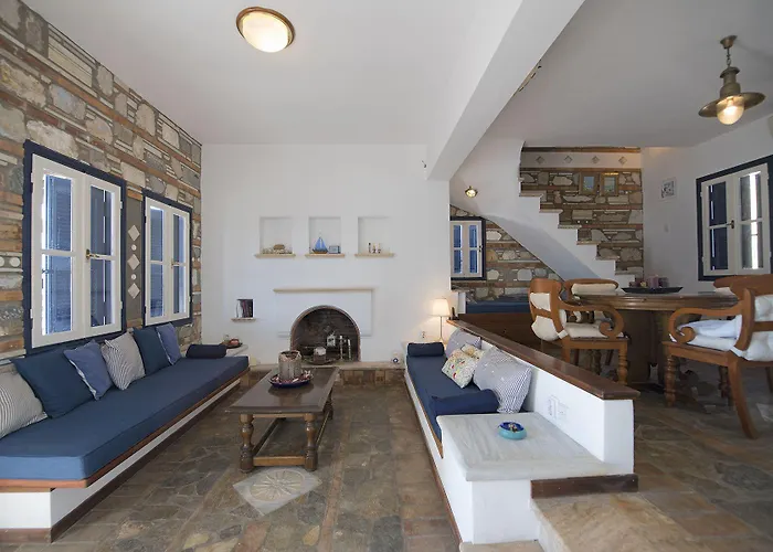 Blue Dawn Kalymnos شقة فندقية Myrties