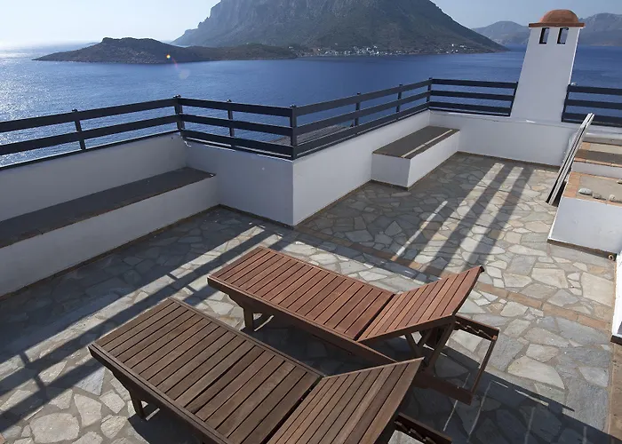 Blue Dawn Kalymnos شقة فندقية Myrties