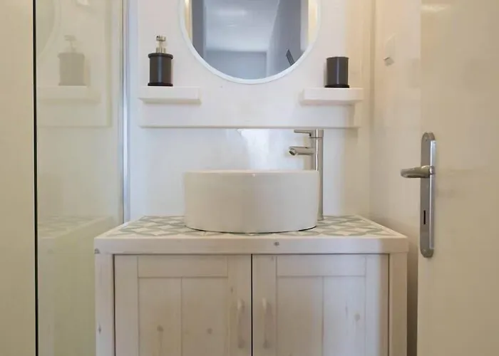 Blue Dawn Kalymnos شقة فندقية Myrties