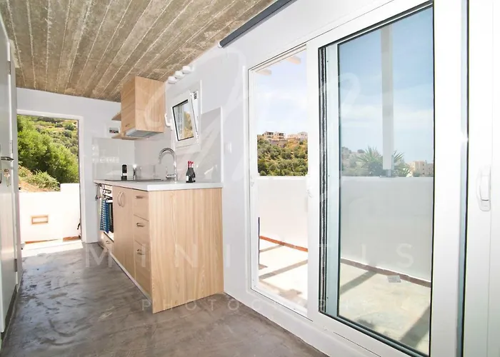 Blue Dawn Kalymnos شقة فندقية Myrties